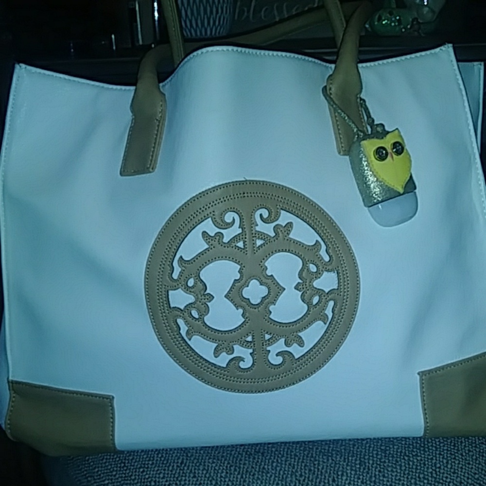 Tote